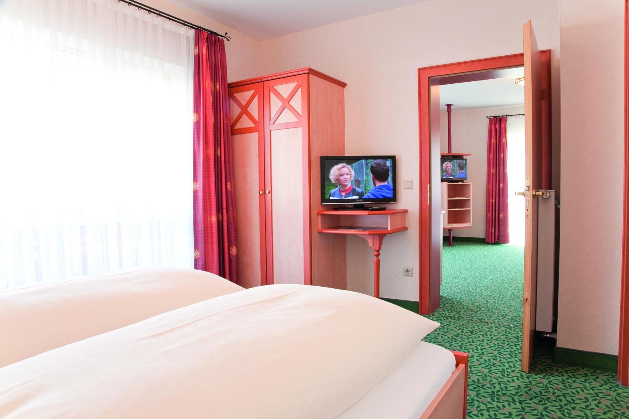 Landkomfort Hotel Elsenmann Willingen  Quarto foto